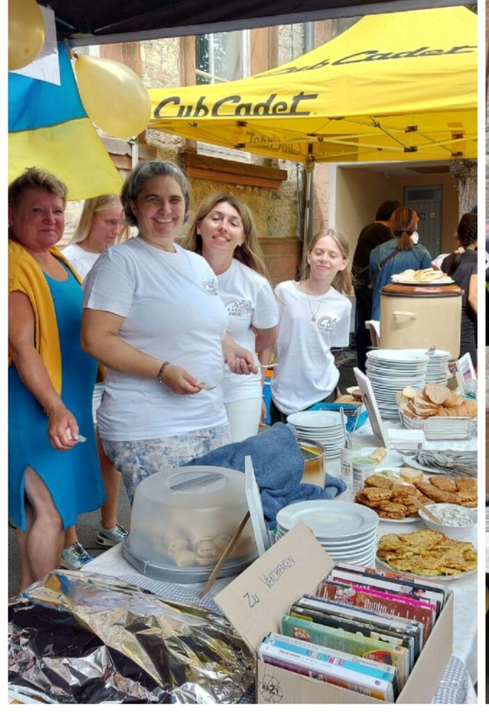 Helfer*innen am AK Asyl Stand bei Otzberg International